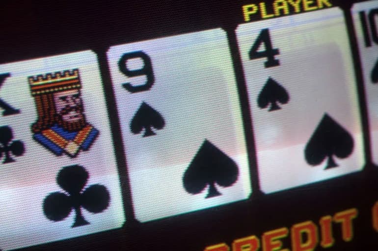 Le carte di un video poker