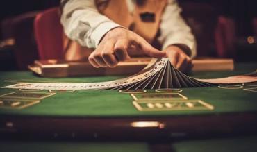 L'abilità di un dealer al casinò